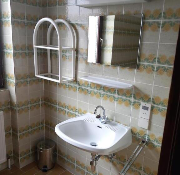 تختخواب و صبحانه Haus Alpina By Châtel Reizen