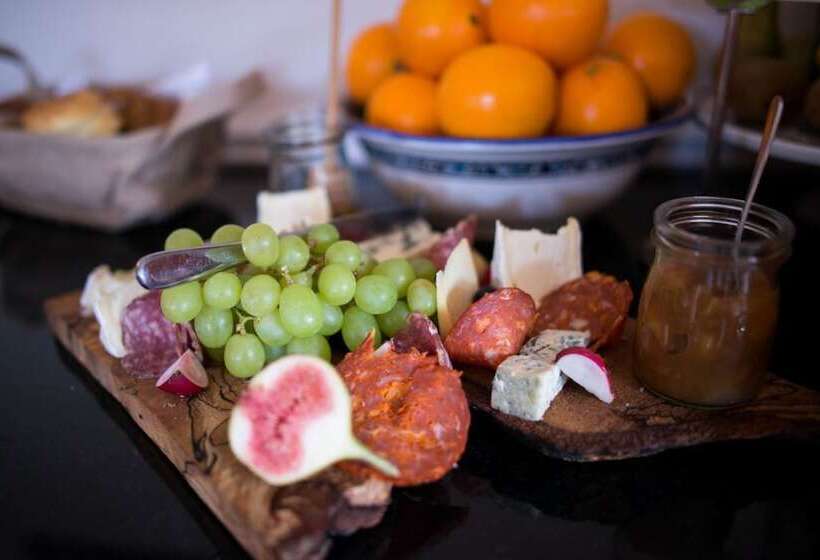 ベッドアンドブレックファースト Hazelwood Lodge