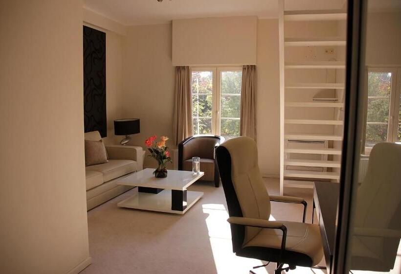 مبيت وإفطار Luxury Suites Arendshof