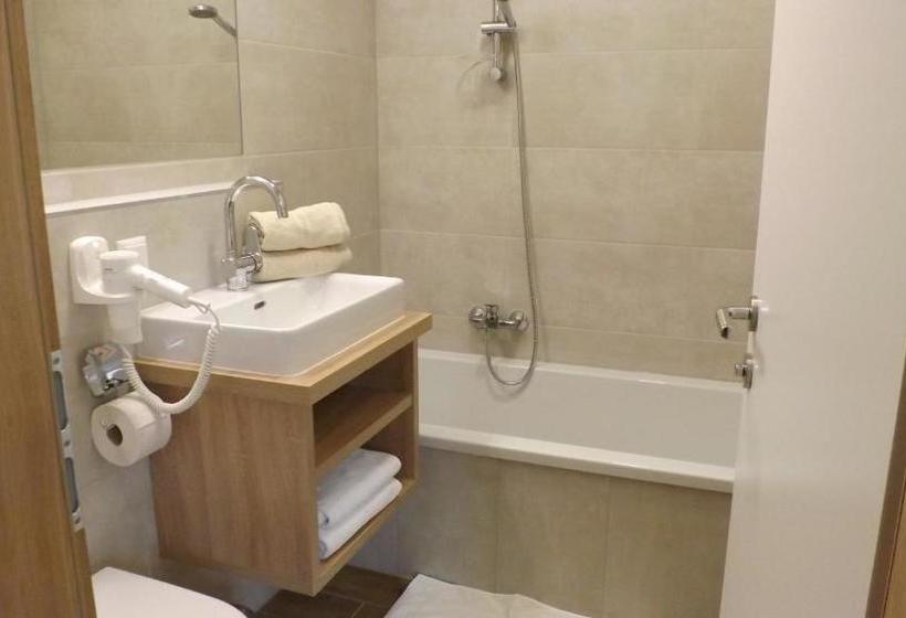 민박 Pension Geissler Reicher