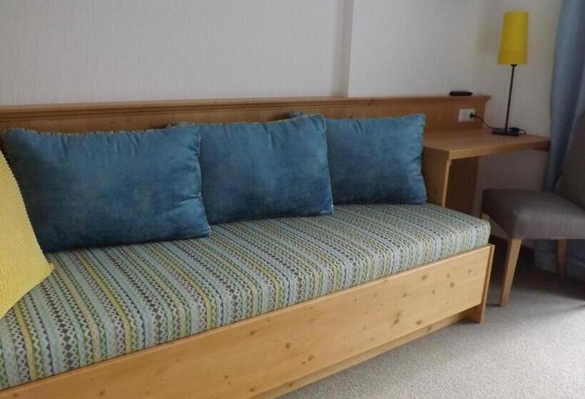 민박 Pension Geissler Reicher