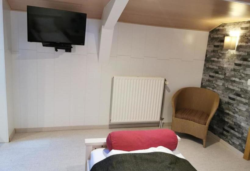 민박 Hôtel Belair Ravel Etape