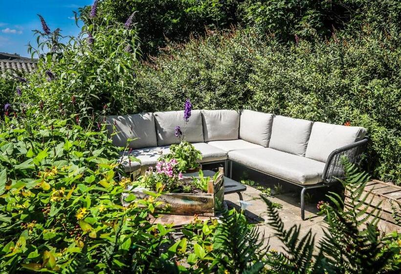 住宿加早餐  Villa Kakelbont Borgloon