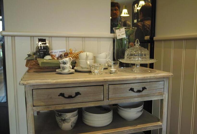 Bed & Breakfast De Kleine Magnolia