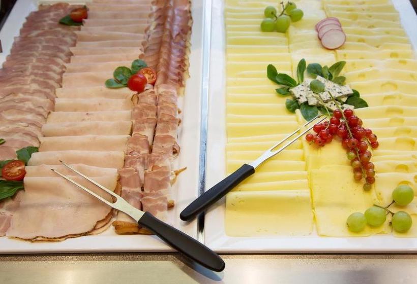 Donauhotel Lettnerhof