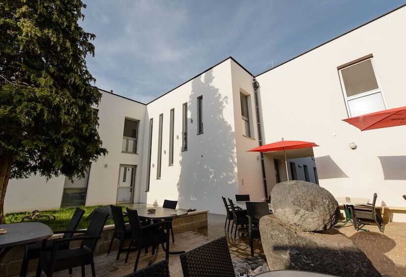 Dorfmeister Business Hotel B&b