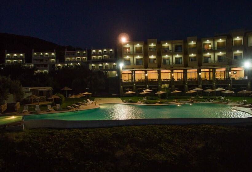 Evia Hotel & Suites