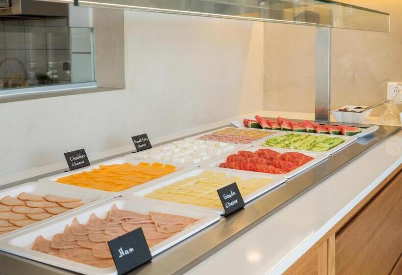 Отель Alexia Beach