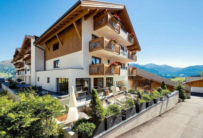 酒店 Bergblick 4 Sterne Superior