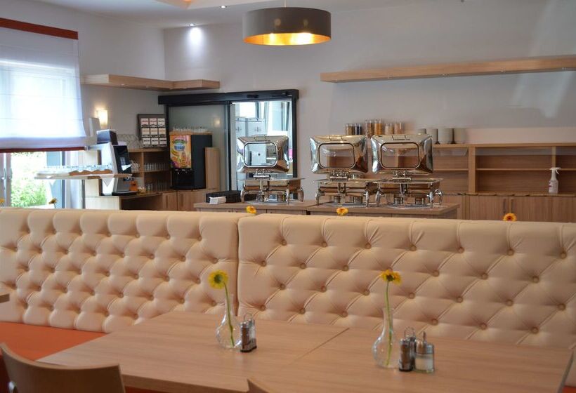 فندق Premier Inn Lindau