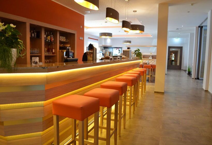 فندق Premier Inn Lindau