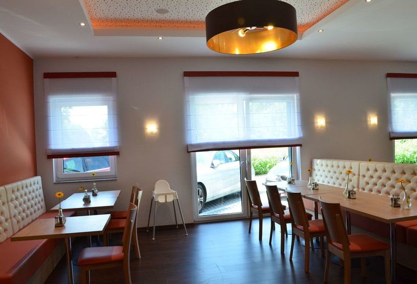 فندق Premier Inn Lindau