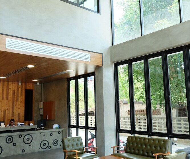 בית מלון כפרי C Chaam