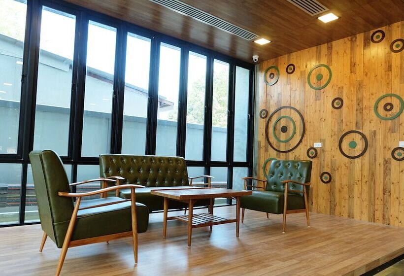 בית מלון כפרי C Chaam