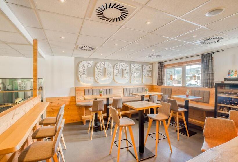 Cooee Alpin Hotel Kitzbüheler Alpen