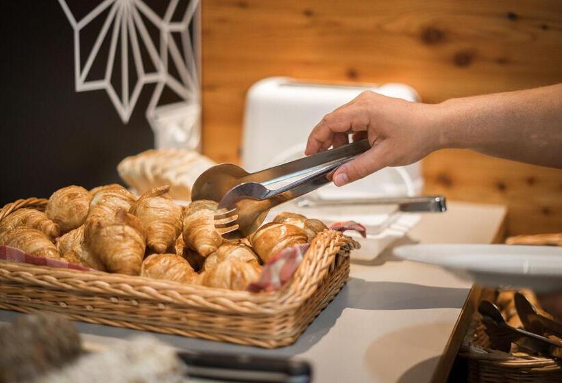 Cooee Alpin Hotel Kitzbüheler Alpen