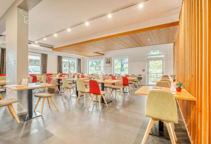 Cooee Alpin Hotel Kitzbüheler Alpen