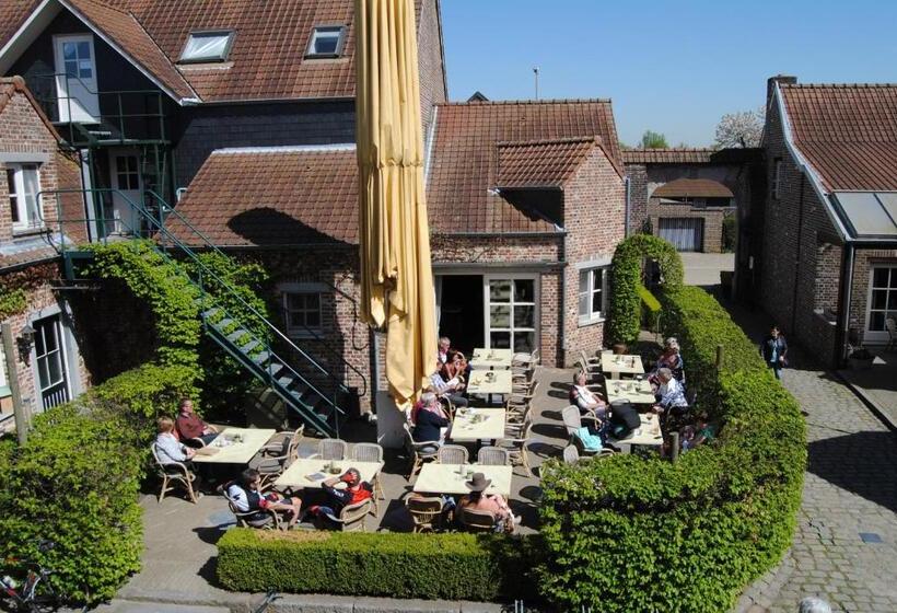 酒店 De Sjeiven Dorpel