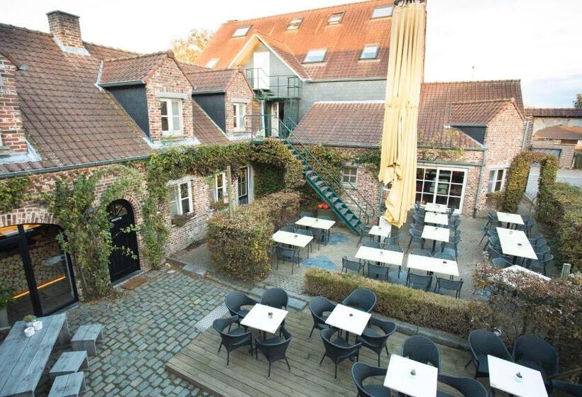 酒店 De Sjeiven Dorpel