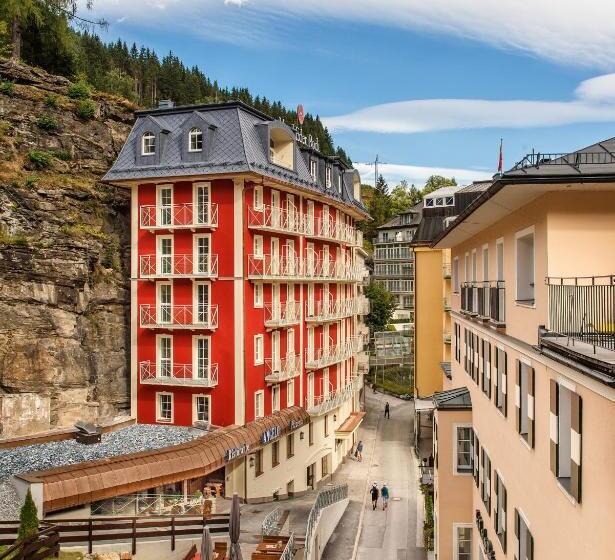 בית מלון כפרי Eden Rock