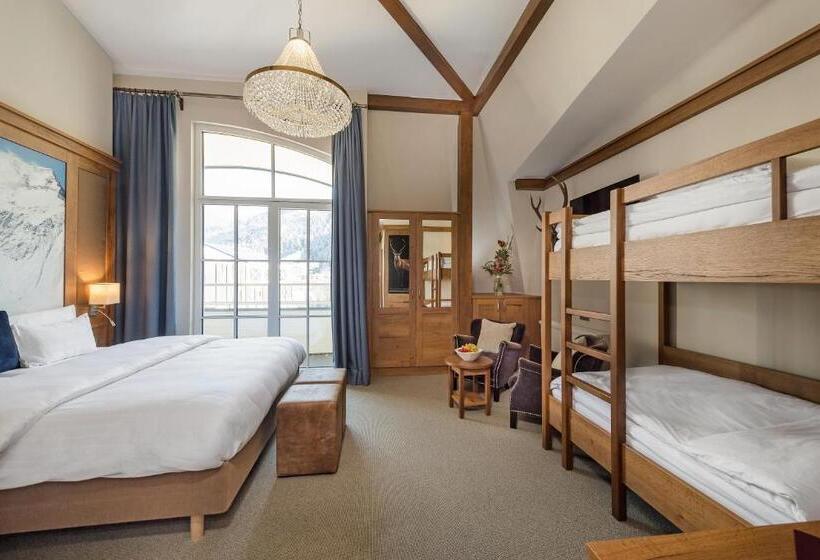 בית מלון כפרי Eden Rock