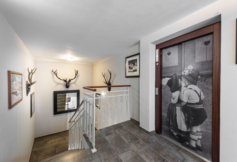 בית מלון כפרי Eden Rock