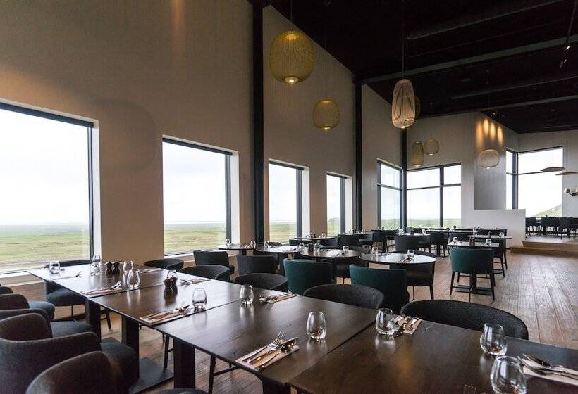 Fosshotel Glacier Lagoon