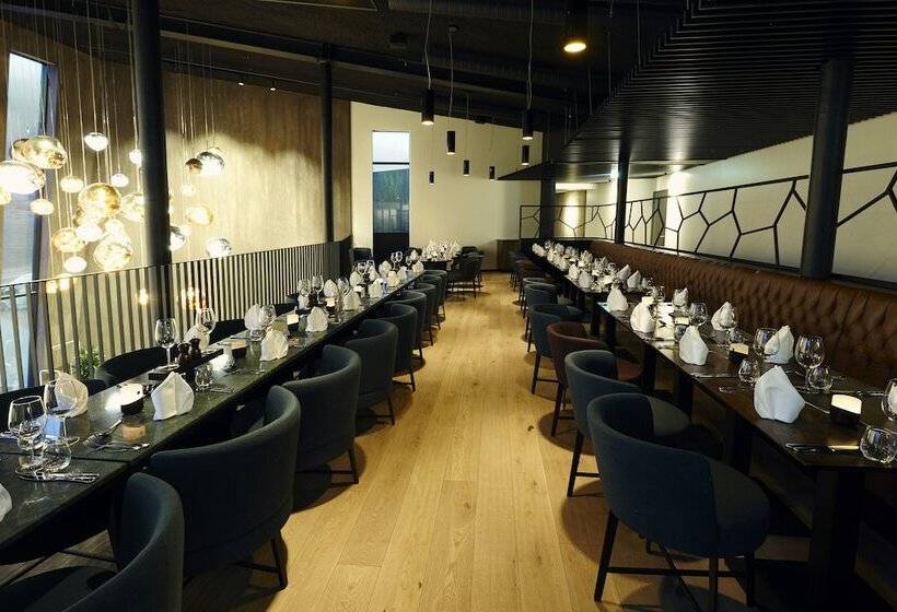 Fosshotel Glacier Lagoon