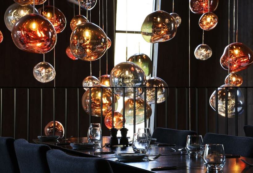 Fosshotel Glacier Lagoon