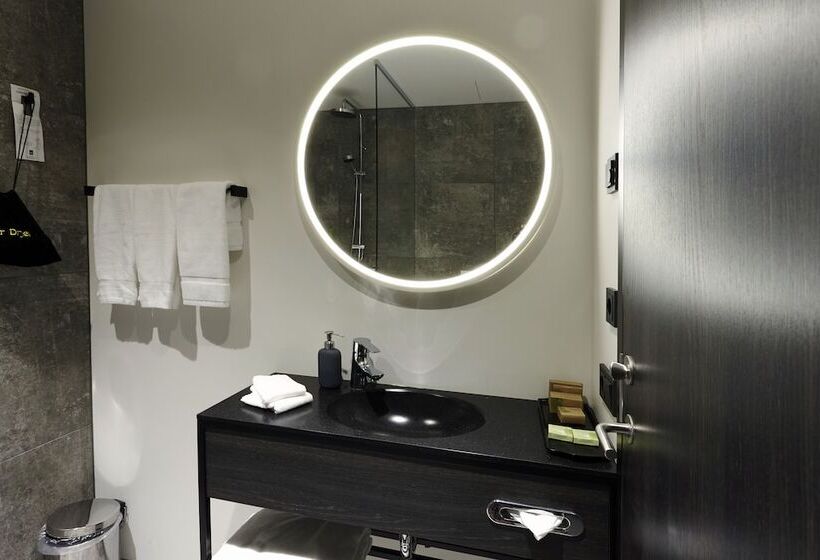 Fosshotel Glacier Lagoon