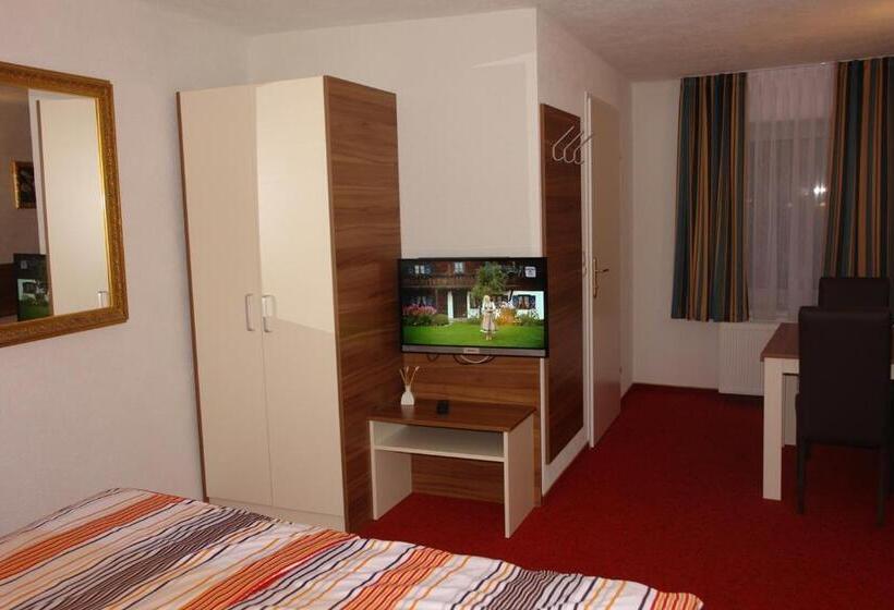 ホテル Garni Daniela Urich