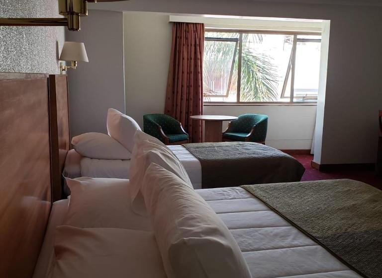 호텔 Gavina Express