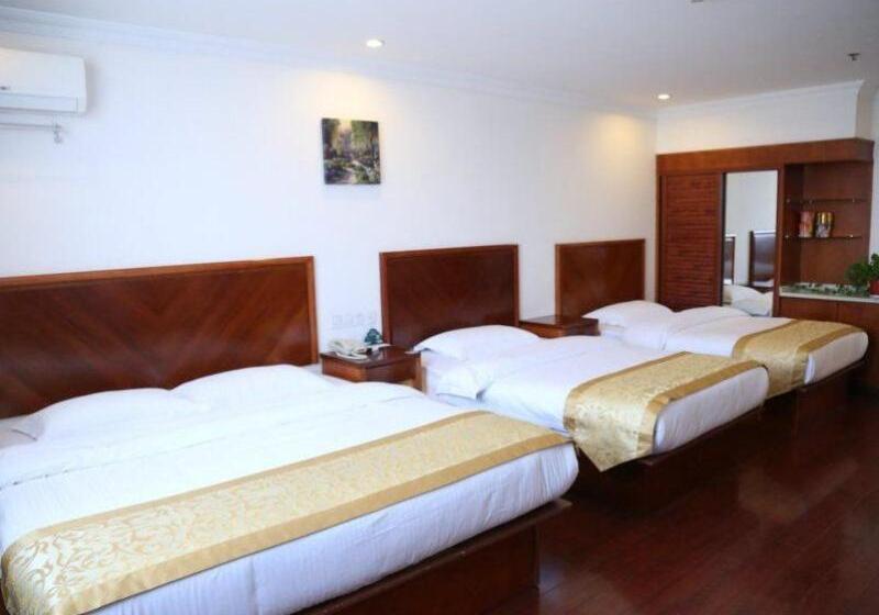 ホテル Greentree Inn Jiangsu Taizhou Taidong Railway Station Business