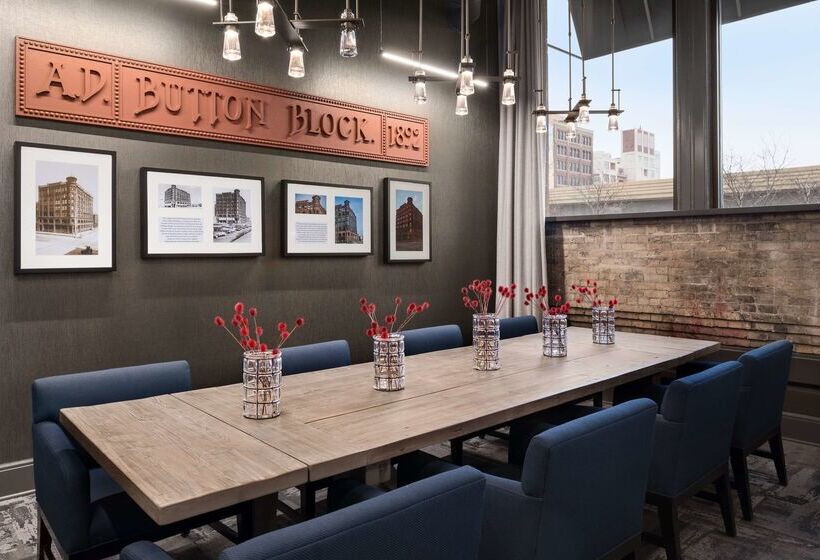 هتل Homewood Suites By Hilton Milwaukee Downtown