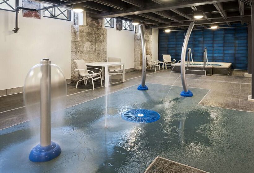 هتل Homewood Suites By Hilton Milwaukee Downtown