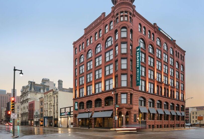 هتل Homewood Suites By Hilton Milwaukee Downtown