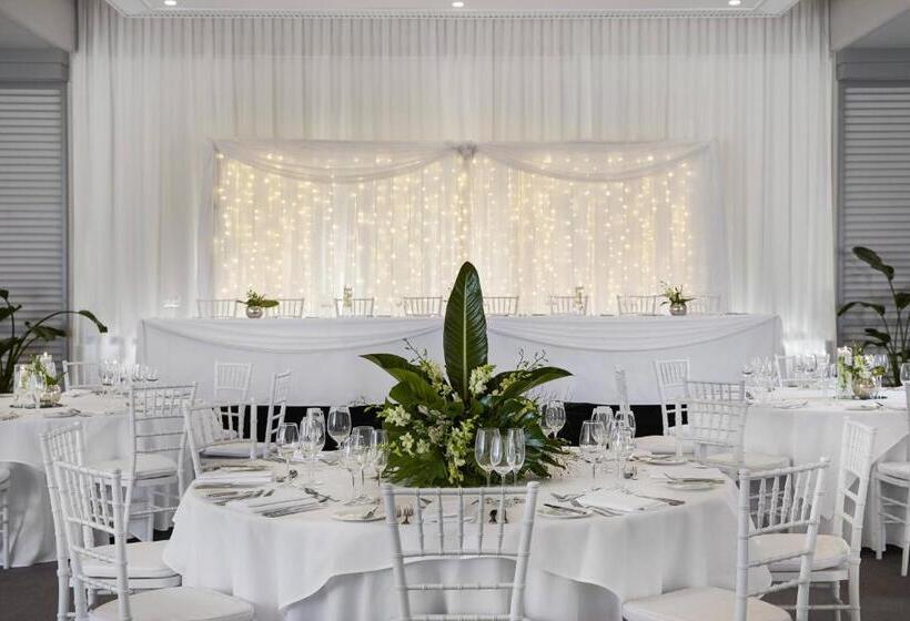 Отель Jw Marriott Gold Coast Resort & Spa