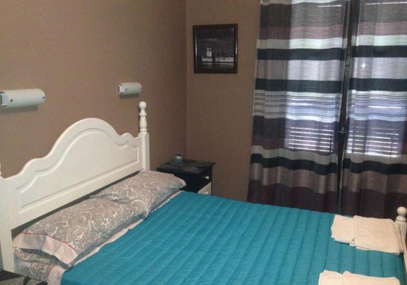 فندق Kostas Apartments