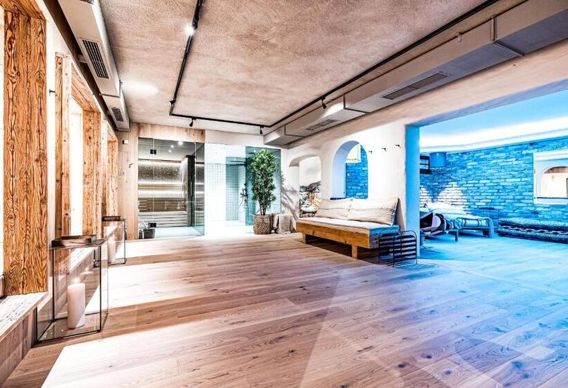 فندق Lü   Adults Only