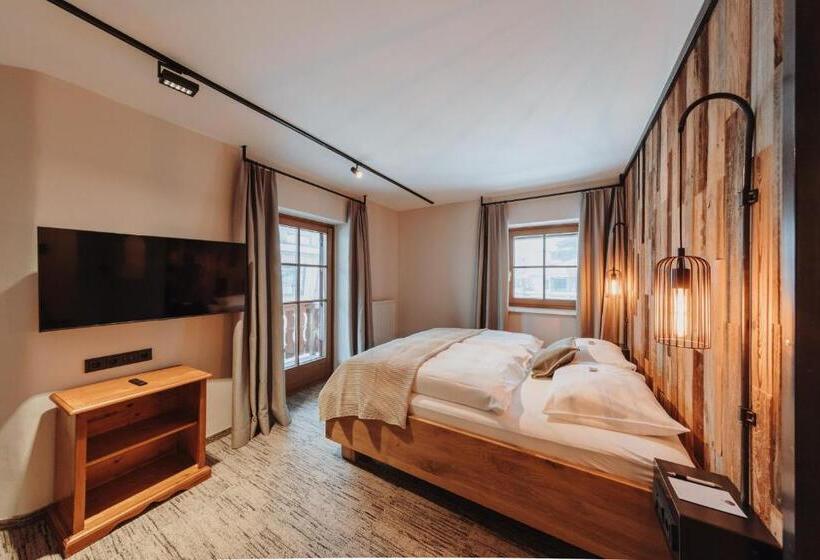 فندق Lü   Adults Only