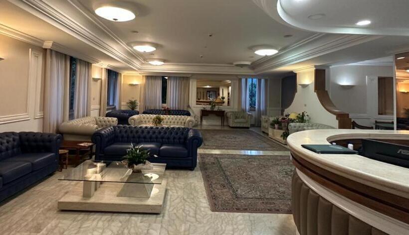 בית מלון כפרי Mondial Park