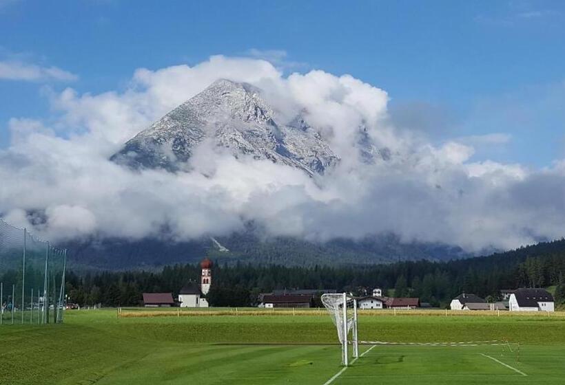 هتل Gasthof Gaistal