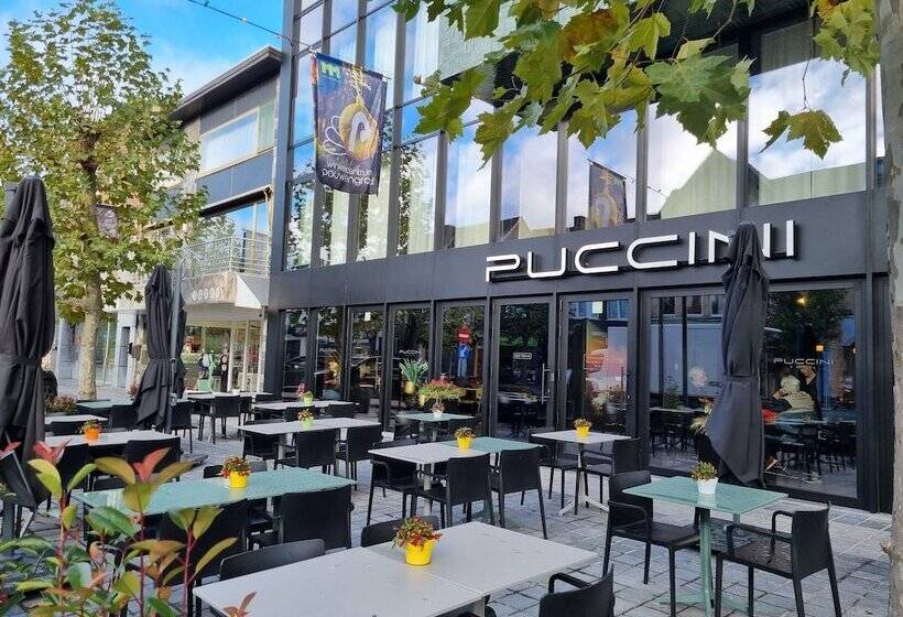 Отель Porta Cite