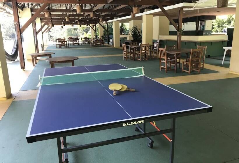 فندق Raices Esturion