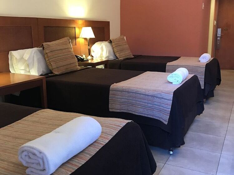 فندق Raices Esturion