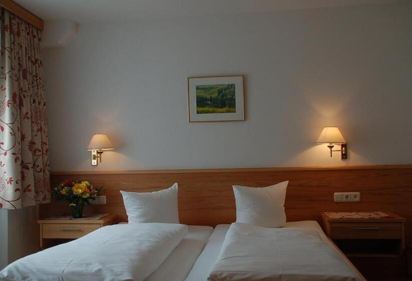 هتل Rauscher   Das Naturteichparadies