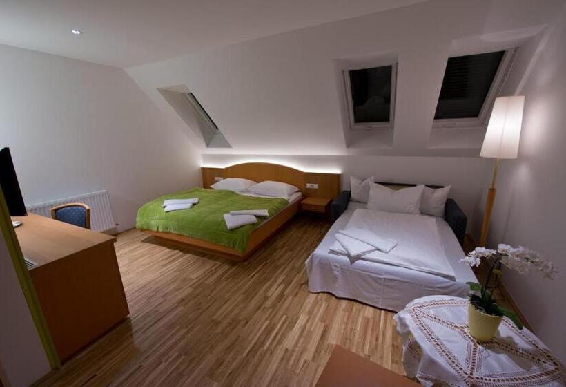 هتل Restaurant Meyer