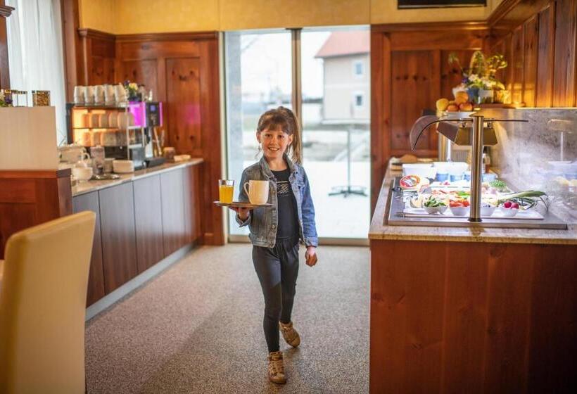 هتل Restaurant Meyer