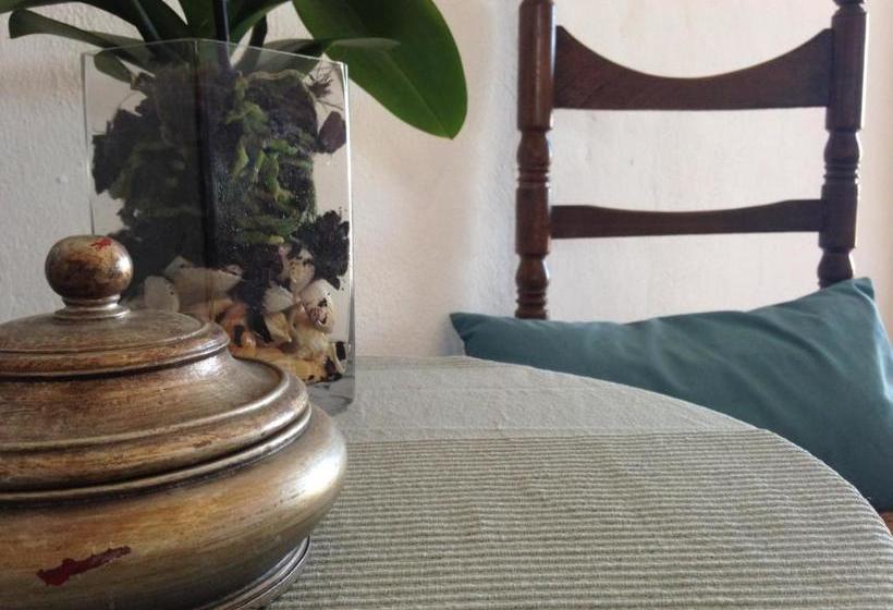 田舎風ホテル Casa De La Vida