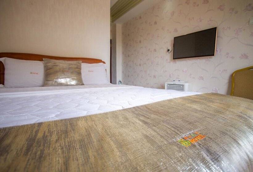 هتل Sal S Boutique